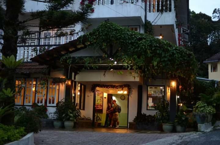 Hillview Inn Cameron Highlands Esterno foto